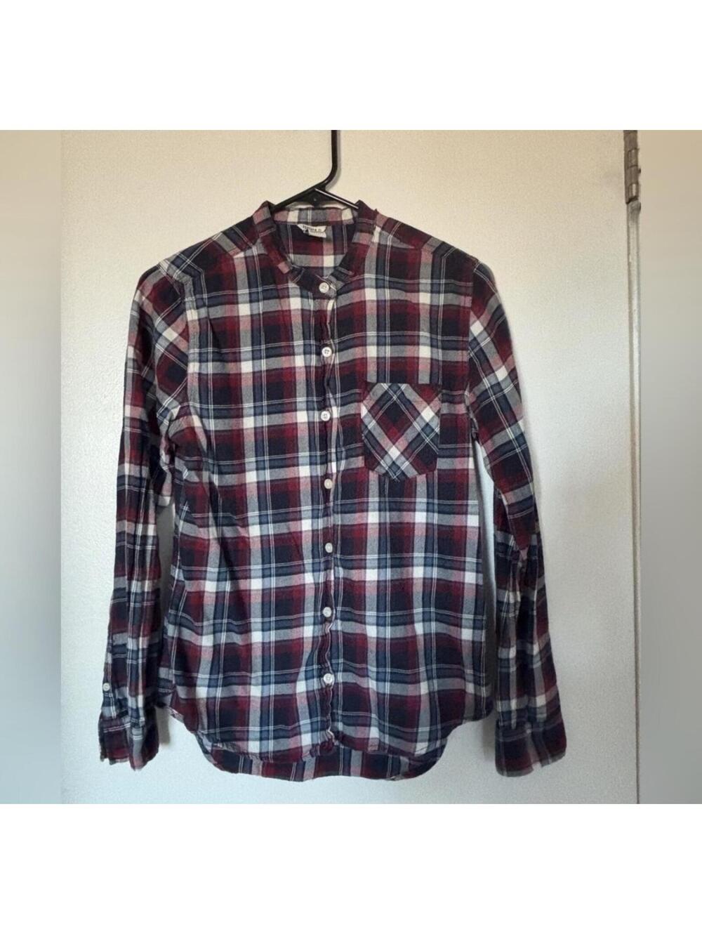 Forever 21 button up shirt